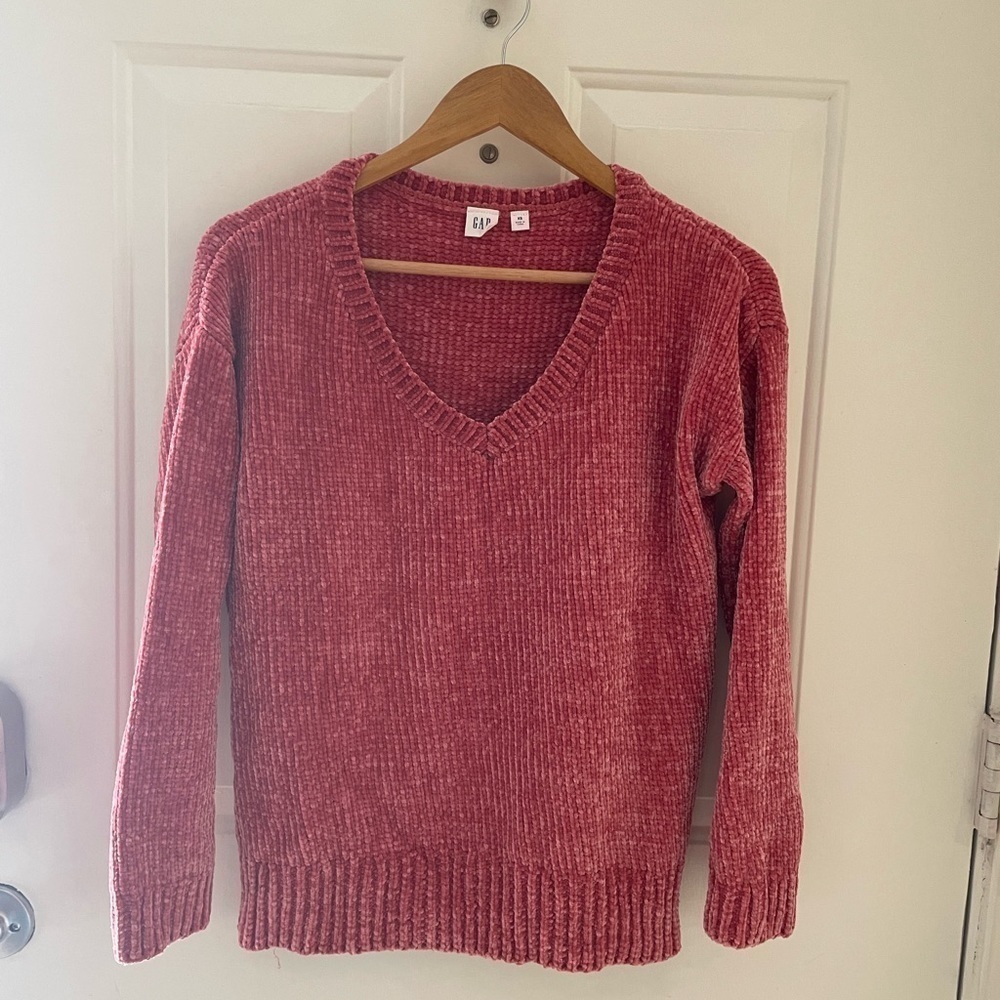 Gap Pink Velvet Like Vneck Casual Sweater Women XS Condition 9.5/10 no flaws - Picture 6 of 9